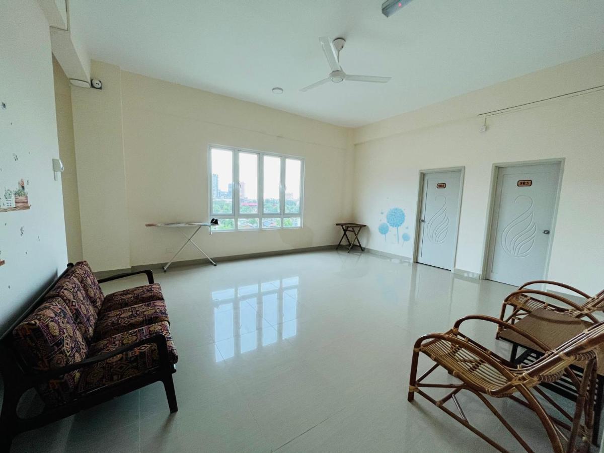 Alexis Kt Roomstay Kuala Terengganu Exterior foto